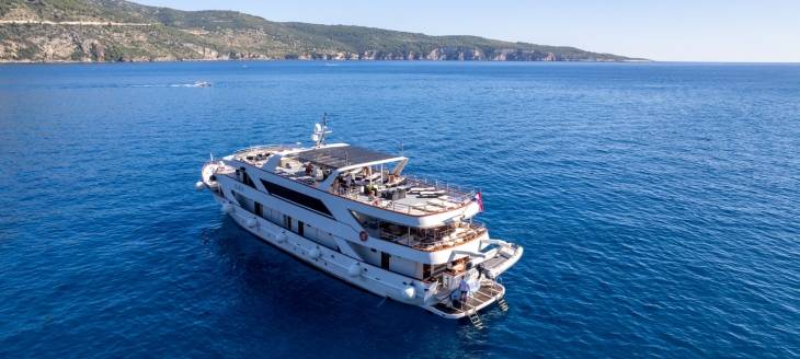 Krstarenje južnim Jadranom 2026. Omiš-Dubrovnik