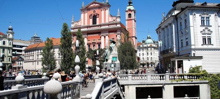 ADVENT U LJUBLJANI
